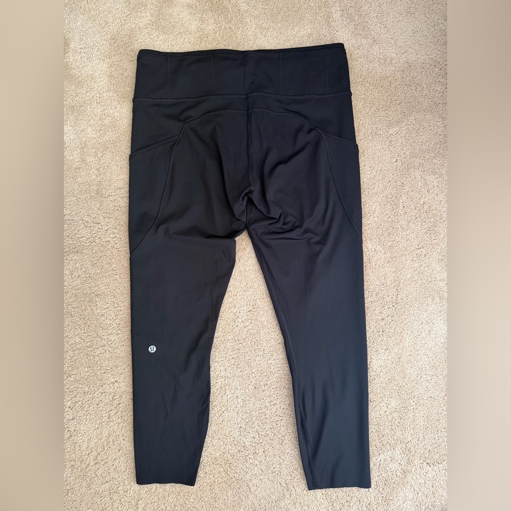 Lululemon Athletica Black Leggings with Pockets Fast and Free with raw edges